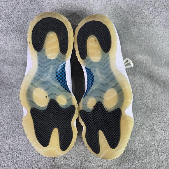 Mens Air Jordan 11 Retro Legend Sneakers White Blue 136046-117 Size 9.5 - Picture 10 of 10